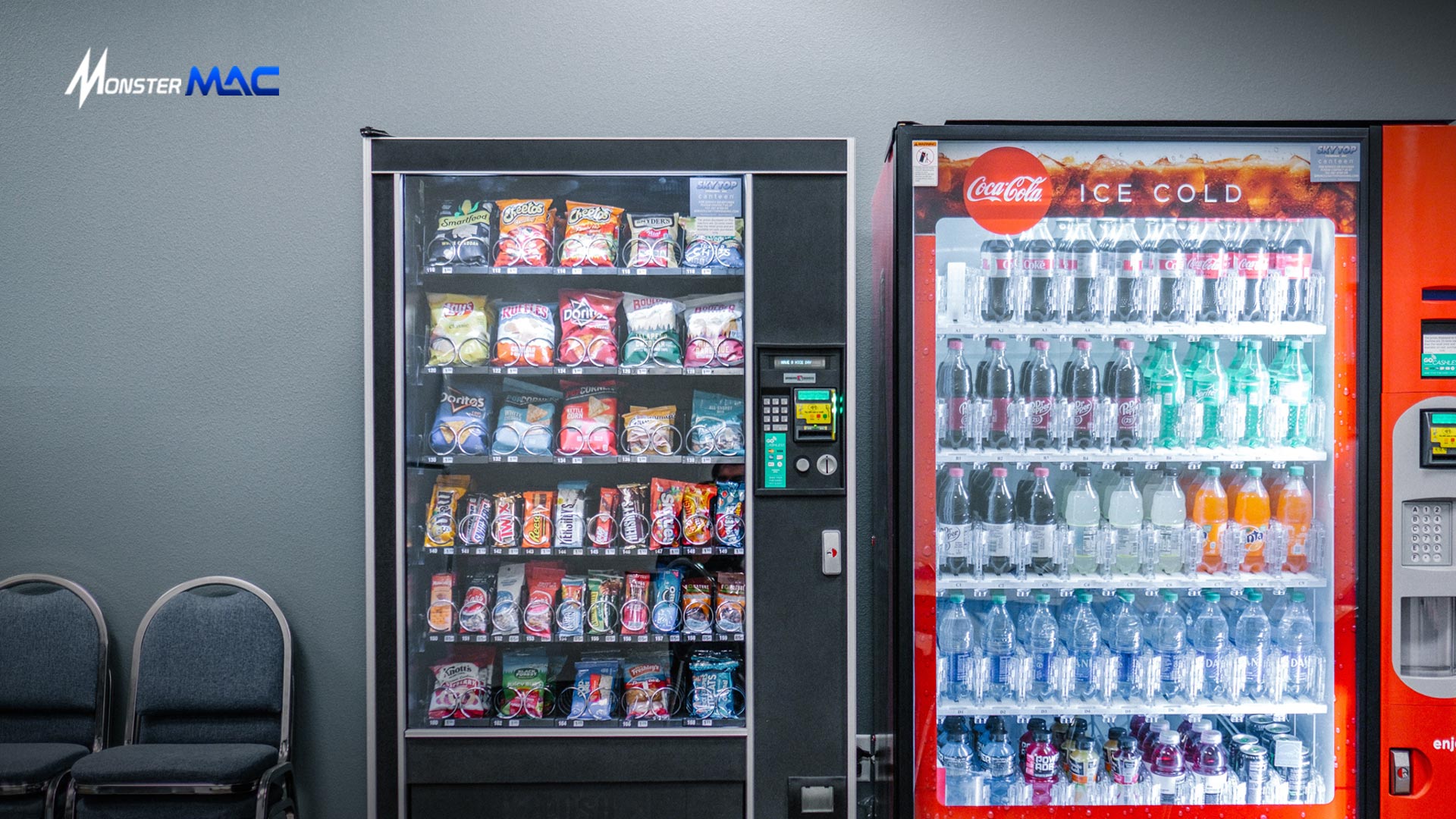 vending machine cemilan